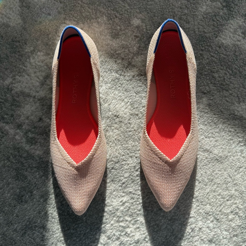 Rothy’s Rose Metallic points, size 9